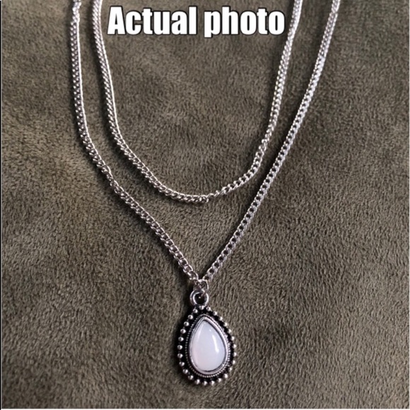 ✨ Double layered necklace ✨ - Picture 3 of 4